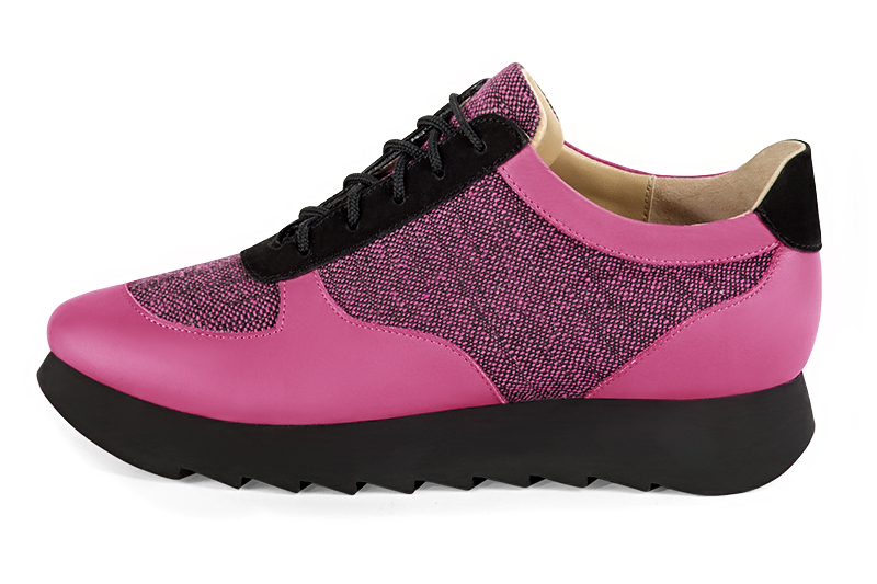 Fuschia pink and matt black women's two-tone elegant sneakers. Round toe. Low rubber soles. Profile view - Florence KOOIJMAN